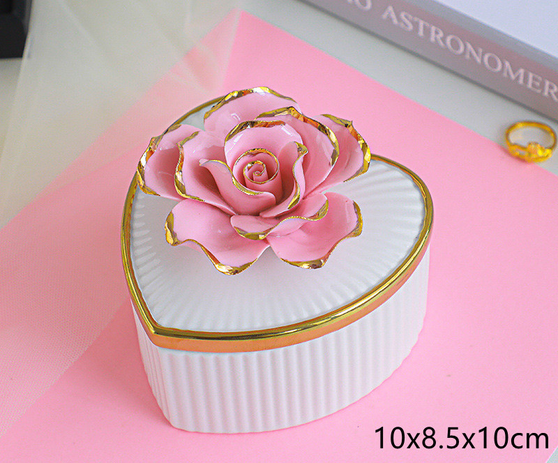 three-dimensional Handwork flowers storage jar ceramic crafts hand-painted gold home heart-shaped jewelry box storage box: C02