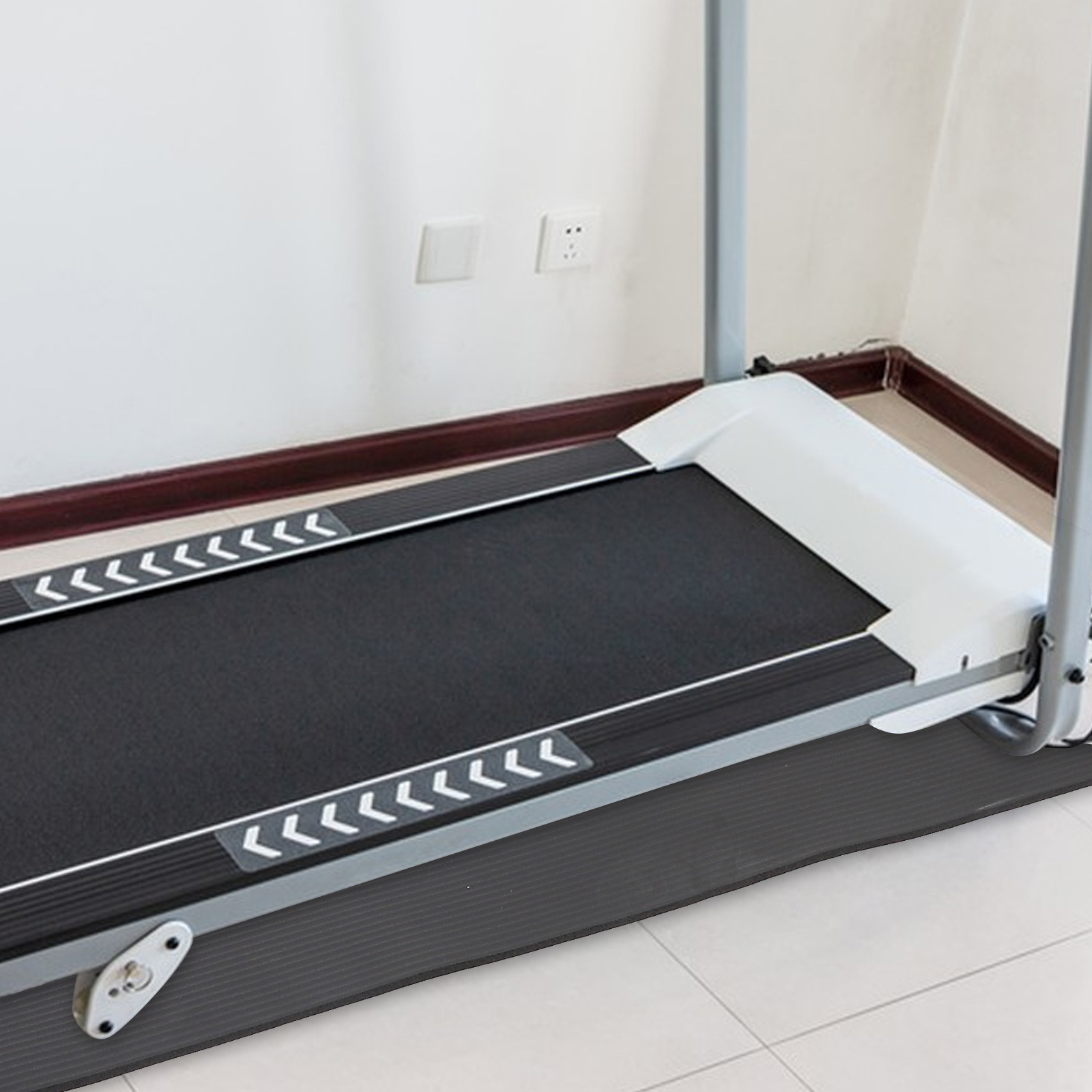 Sportutrustningsmatta gymmatta gummiträningsmattor för löpband trägolv cykelstoppning nbr träningsmatta