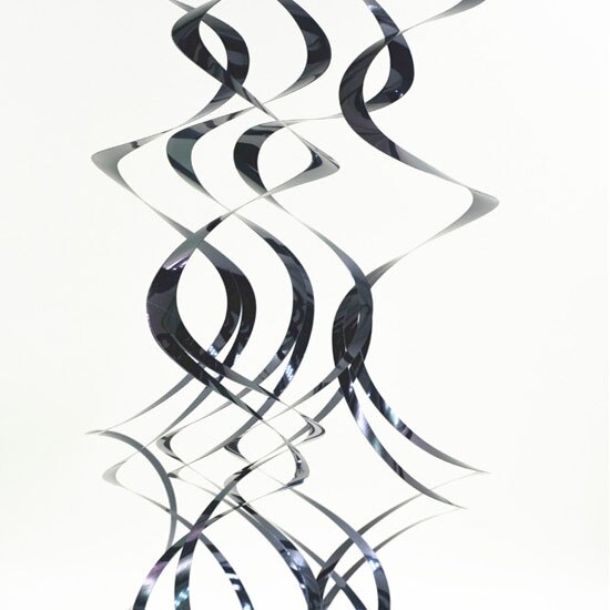 FUNNYBUNNY Levendige Regenboog Plastic Swirl Decoraties, 5 Stuks, Gemaakt van Plastic, Regenboog, 35.4": black