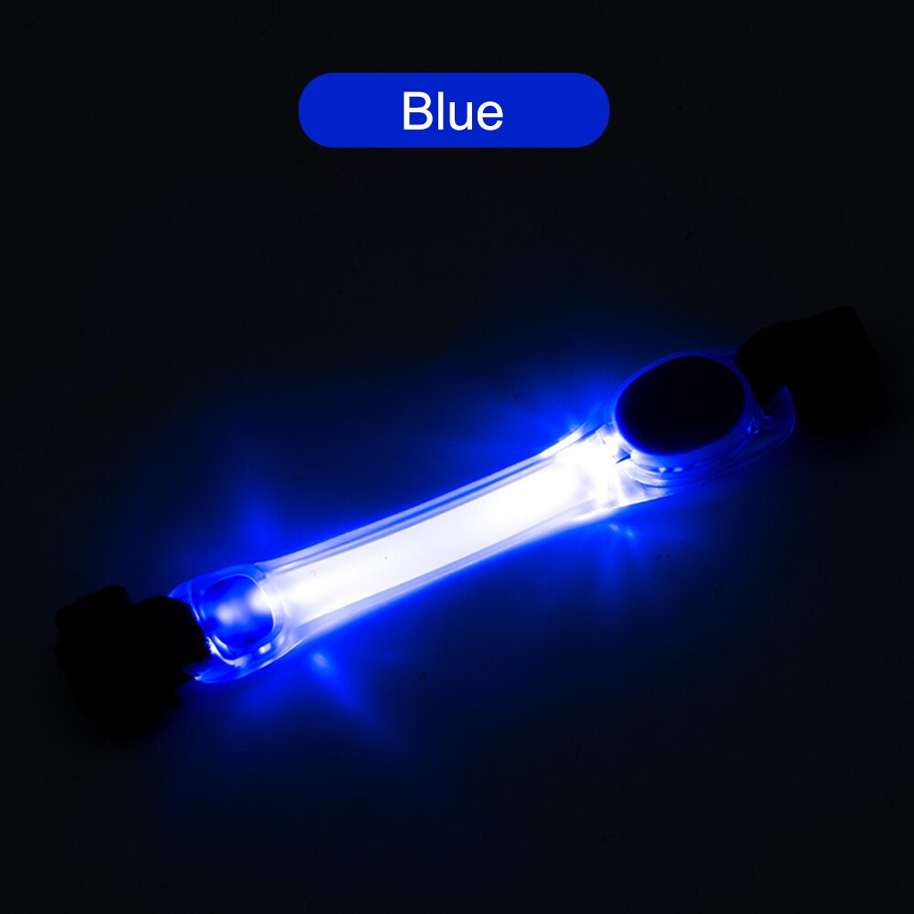 Buiten wandelen op batterijen hondenhalsband licht huisdierbenodigdheden nachtveiligheid gloeiende kattenriem accessoires fel knipperend led: Blauw