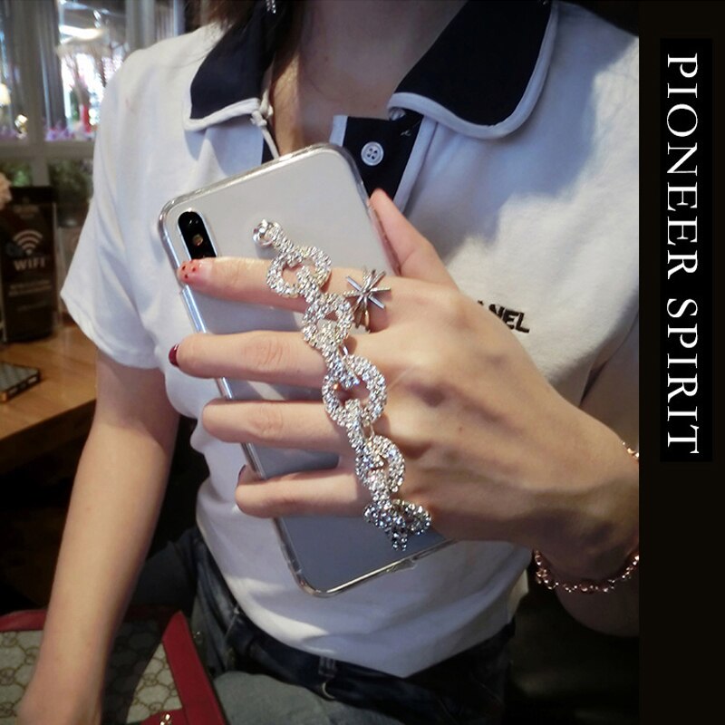 For iphone 17 16 Pro Case Bling Rhinestone Diamond Bracelet Chain Crystal Case For iPhone 15 12 11 13 14 Pro MAX XR XS Plus Case