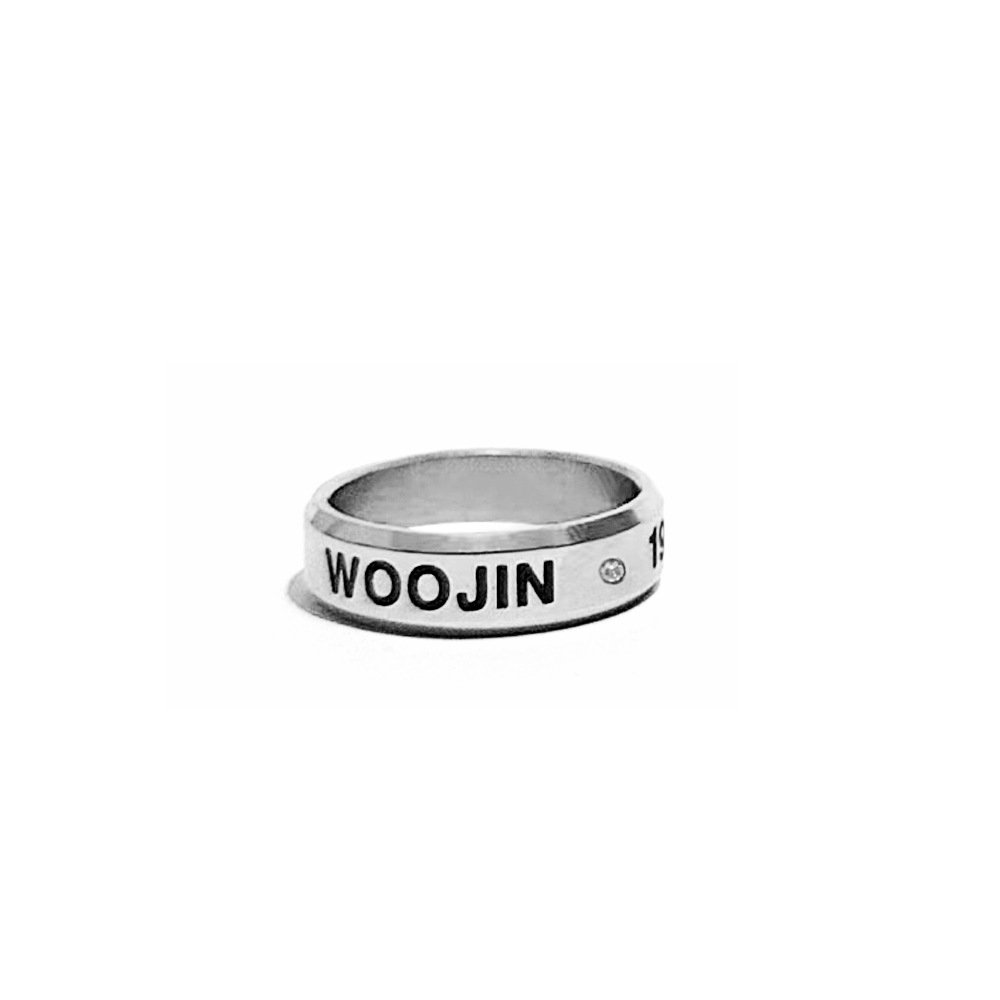 1 Uds. Anillo de dedo KPOP Felix Hyunjin Bangchan Lee Know Han Impresión de fecha de cumpleaños joyería de acero de titanio collar anillo accesorio: Rosa