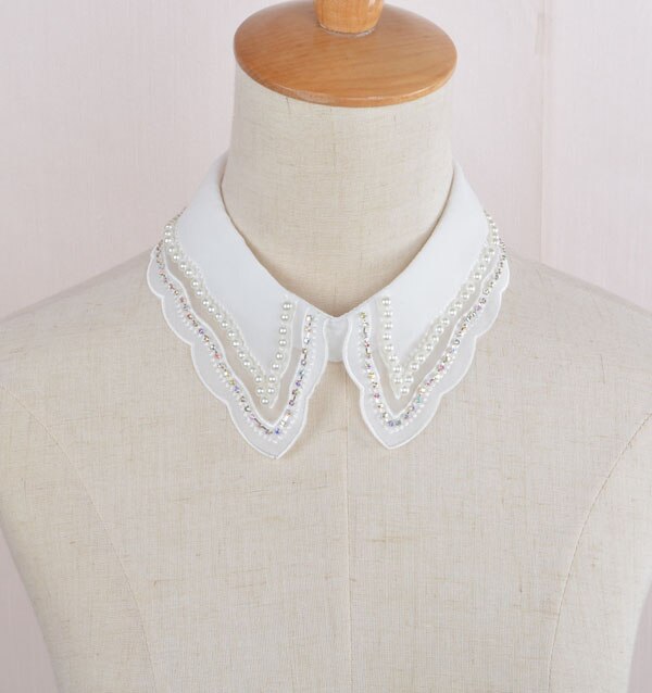 Chemise et faux col pour femmes | , fait à la main, faux col, accessoires de décoration en dentelle avec strass, collier cravate