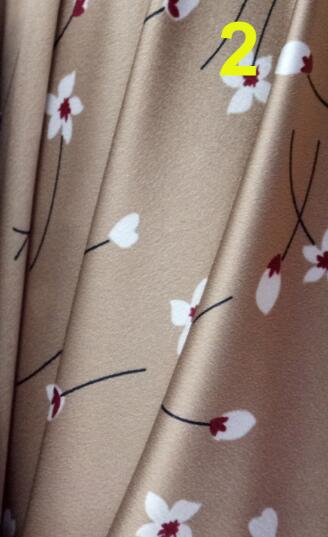 Kjole silke charmeuse stof kvalificeret skinnende faldende blød silke imitation syning håndværk materiale silkeagtig pyjamas stof håndværk: 2 khaki-pink