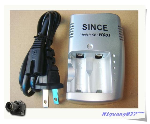 battery + charger. 3V CR123A 16340 1000mah rechargeable battery , digital camera, made a special battery: 2PCS battery-US