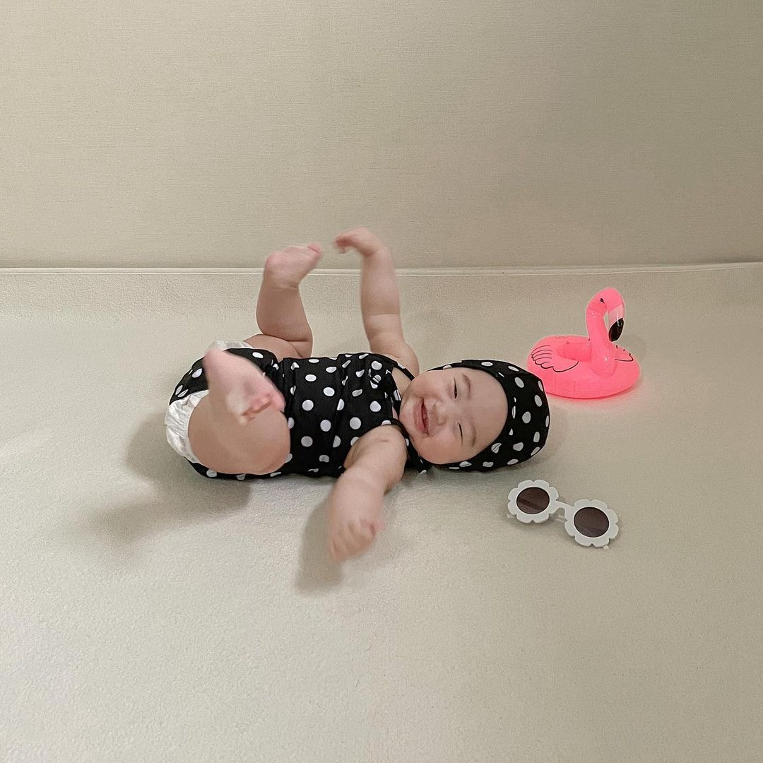 Été -Né Bébé Garçon En Coton À Pois Mignon Maillot De Bain Sans Manches Bébé Fille Fronde Mince Doux -Né Maillots De Bain Avec Chapeau: S         0-15m