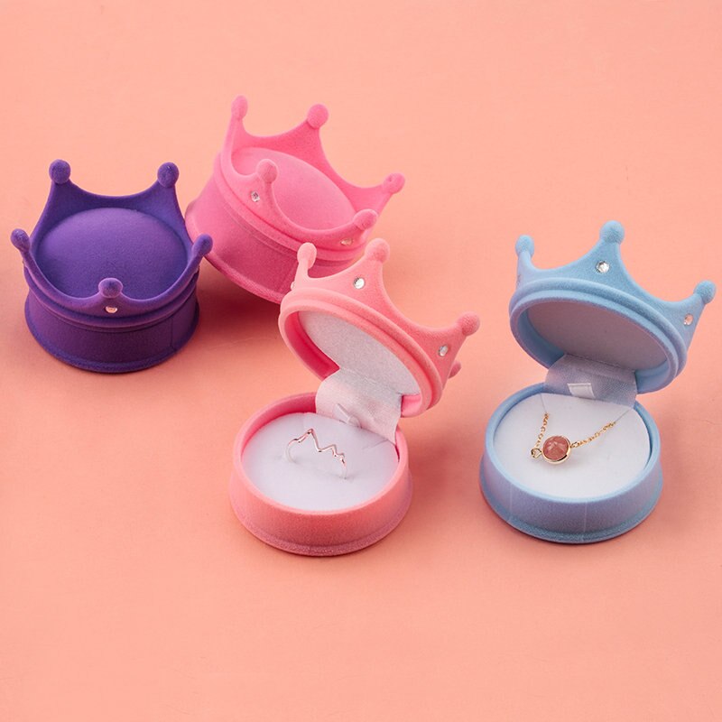 1-delige mooie kroonvorm fluwelen sieradendoos bruiloft verlovingsring doos display geschenkdoos houder voor oorbellen ketting armband