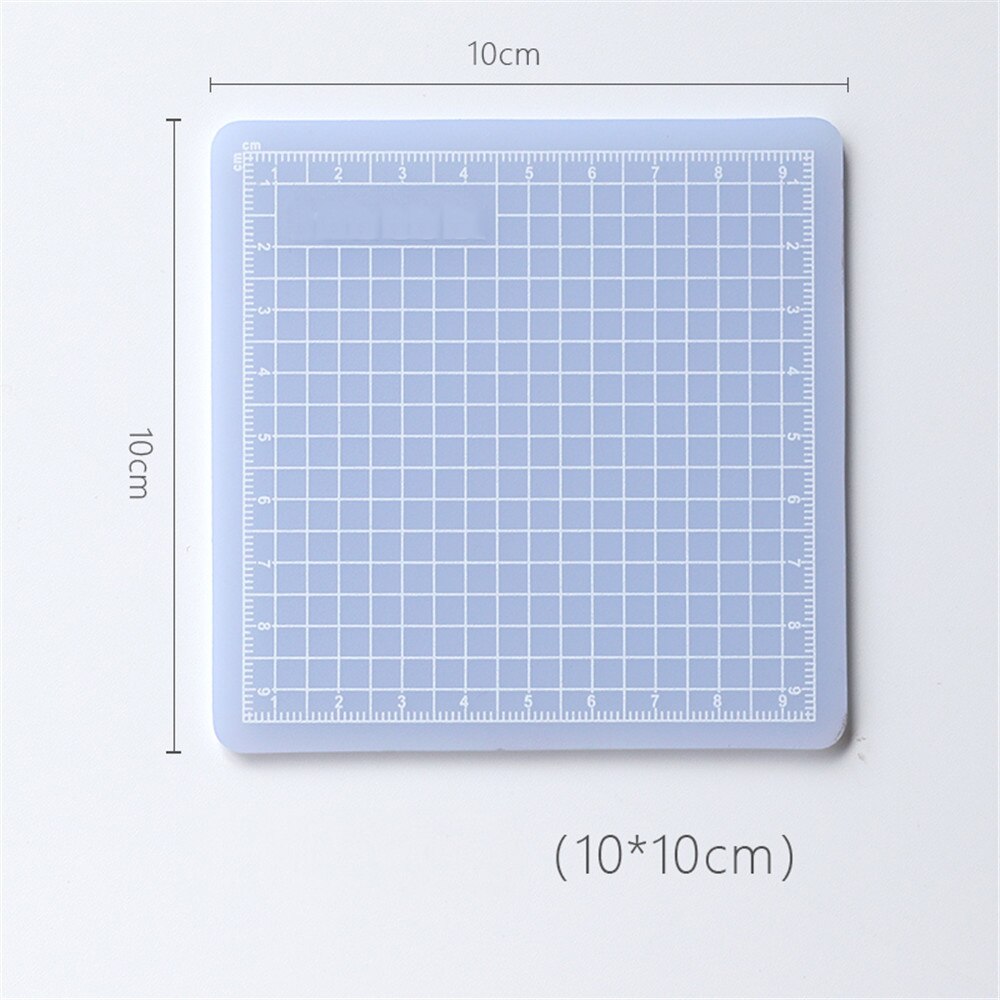Multi-Size Translucent PVC Cutting Mat Patchwork Cut Pad Tools Durable DIY Handmade Self-healing Cutting Plate Carving Art Tool: 10x10cm