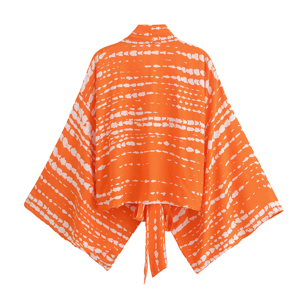 Boho Queens Women Short Robe Kimono Swimsuits Floral Batwing Sleeves Rayon Bohemian Bikini Cover Ups Beachwear