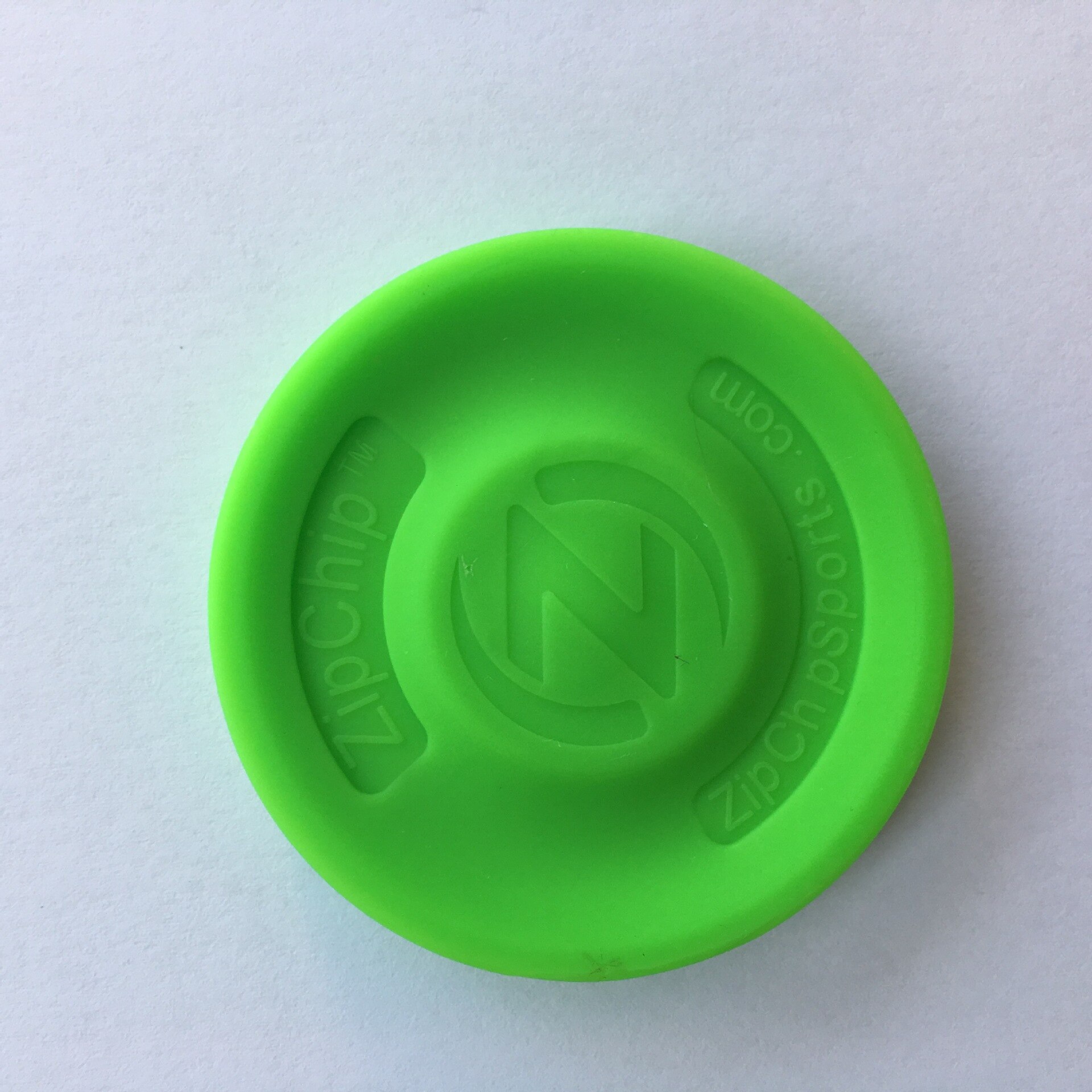 Mini disco volador de playa para deportes al aire libre, disco de equilibrio de silicona, juguetes de descompresión para jugar, juguetes de entretenimiento en la playa, 1 ud.: Verde