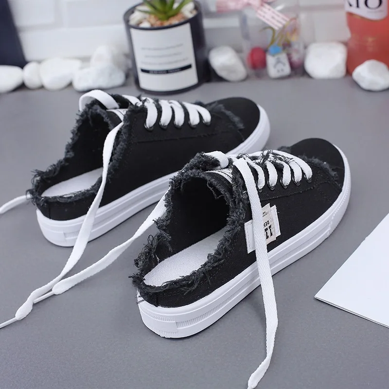 Mules d'été en toile pour femmes, chaussures plates à bout rond, baskets basses à lacets, pantoufles d'extérieur Creeper Baotou, grande taille 43: Black / 37