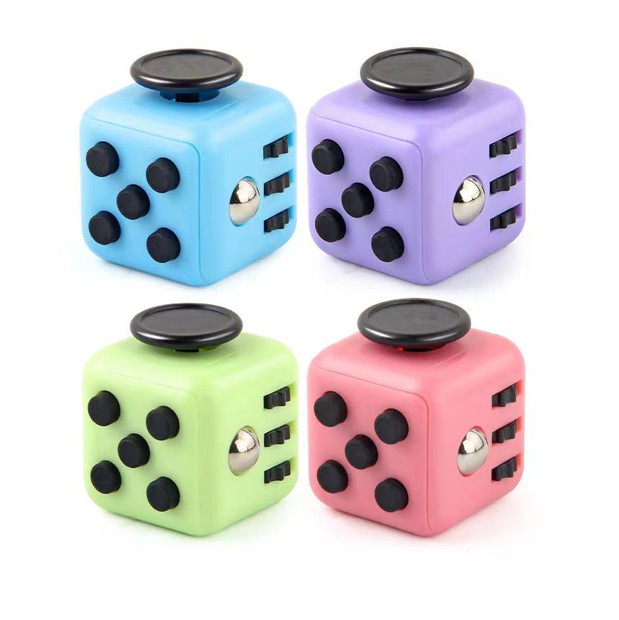 Dados de descompresión antiestrés para niños y adultos, dados de Color sólido para liberar el estrés, autismo, ansiedad, alivio del estrés, yema del dedo