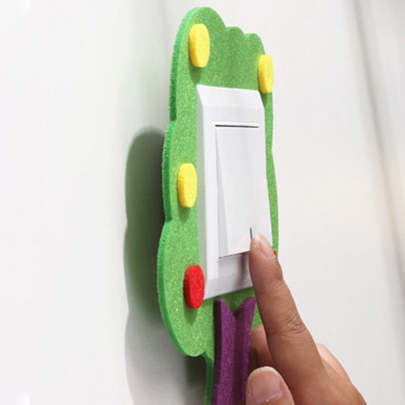Cute cartoon felt switch stickers Hollow switch stickers home without hurting the wall Adhesive switch cover