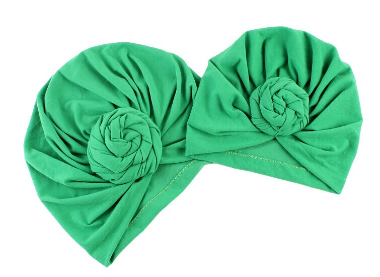 2 uds juego mamá bebé turbante anudado indio sombrero madre niñas niños turbante diadema de pelo de accesorios pañuelo Headwrap diadema: Verde