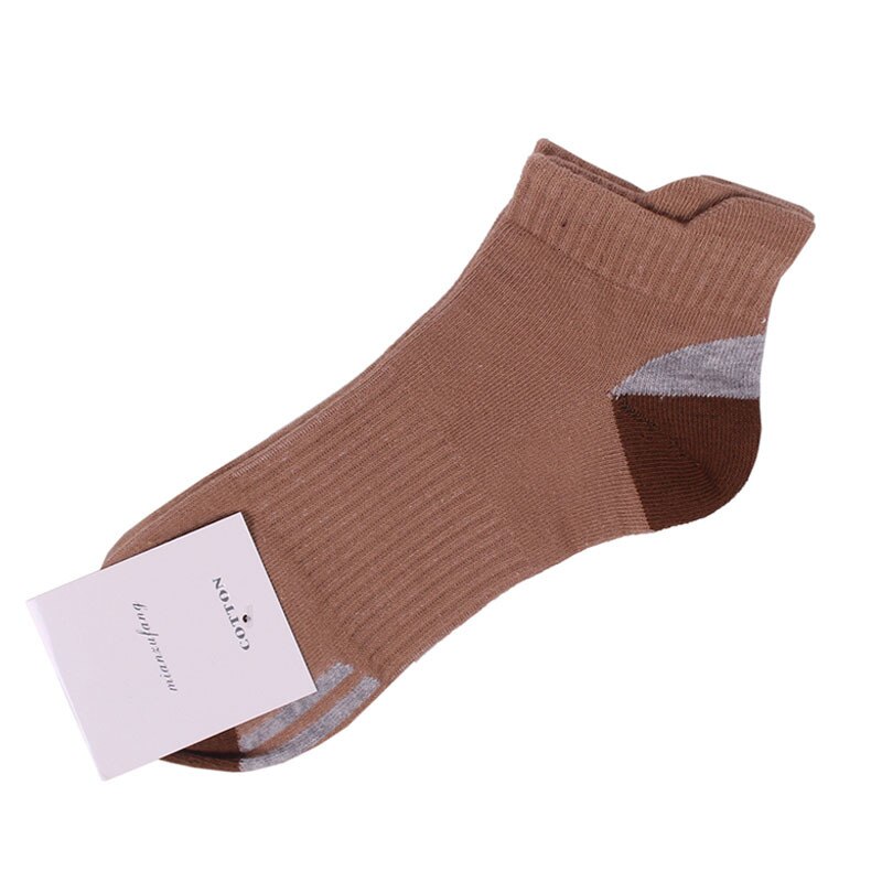 Männer Baumwolle Sport Socken Absorbieren Schweiß Deodorant Athletisch Basketball Laufen Socken draussen Klettern Radfahren Socken Grau: khaki