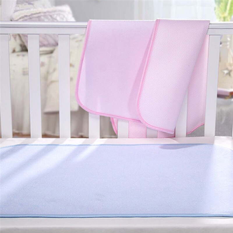 Baby bambus fiber gjenbrukbare bleier barn madrass sengetøy bleie stellematte vanntett madrass babypleie