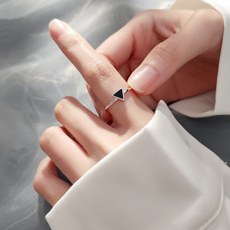 Inzatt echt 925 sterling zilveren geometrische geëmailleerde driehoek verstelbare ring voor vrouwen fijne sieraden verjaardagsfeestje punk accessoires