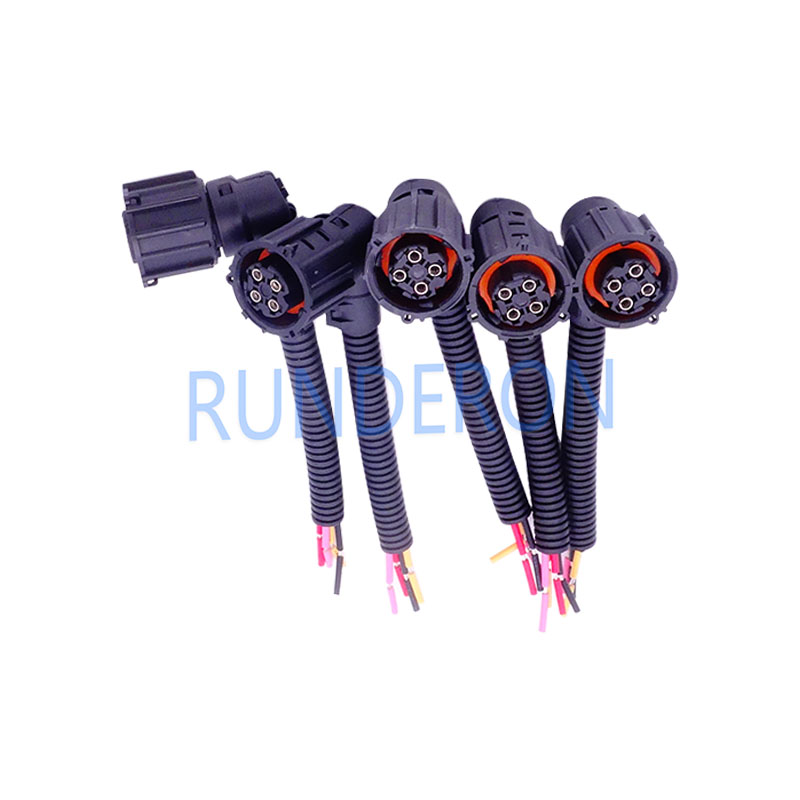 Auto Parts 4 Pin Odometer Sensor Harness Connector Socket Plug for Sinotruk HOWO