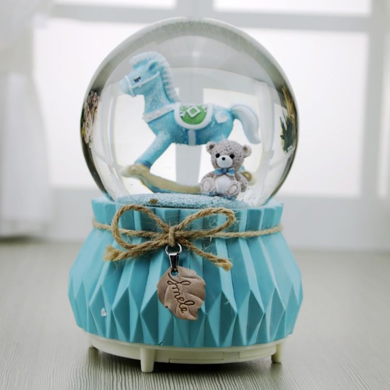 Muziek Doos Houten Paard Elanden Sneeuw Licht Lichtgevende Kristallen Bol Muziek Dozen Home Decor Ornament Voor Kids