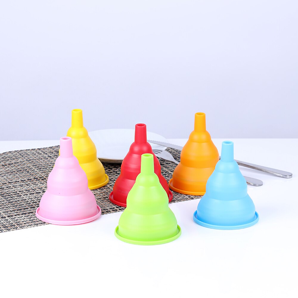 1 pc DIY Food-Grade Folding Silicone Funnel Household Liquid Dispensing Mini Funnel Random Color Kitchen Tool