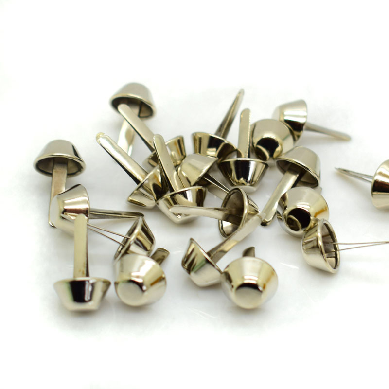 Artesanía de Metal negro mate de 12mm para monedero, remaches para los pies, tachuelas perforadas para monedero, bolso de mano, tachuelas Punk Rock, artesanía de cuero, 100 Uds.: silver