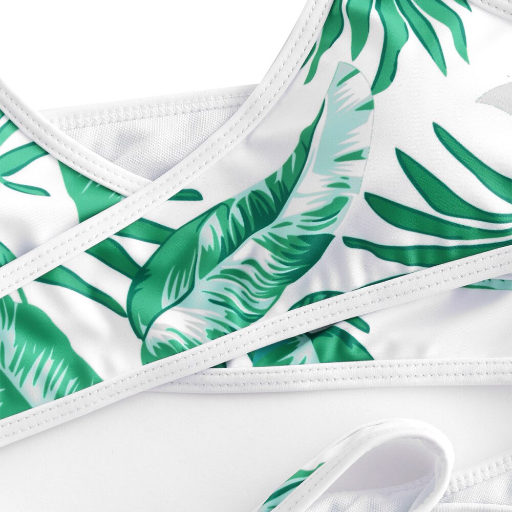 Zaful Leaf Print Halter Drie Stuk Bikini Set