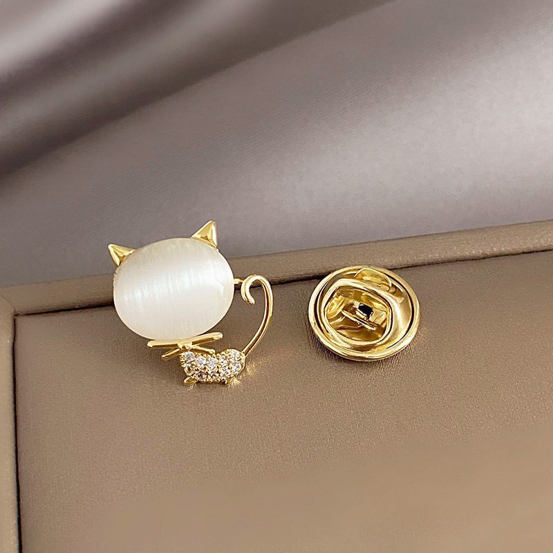 Broches de chat en opale pour femme, chaton mignon, épingle à revers en cristal, bouton de collier, robe de soirée, protection du col