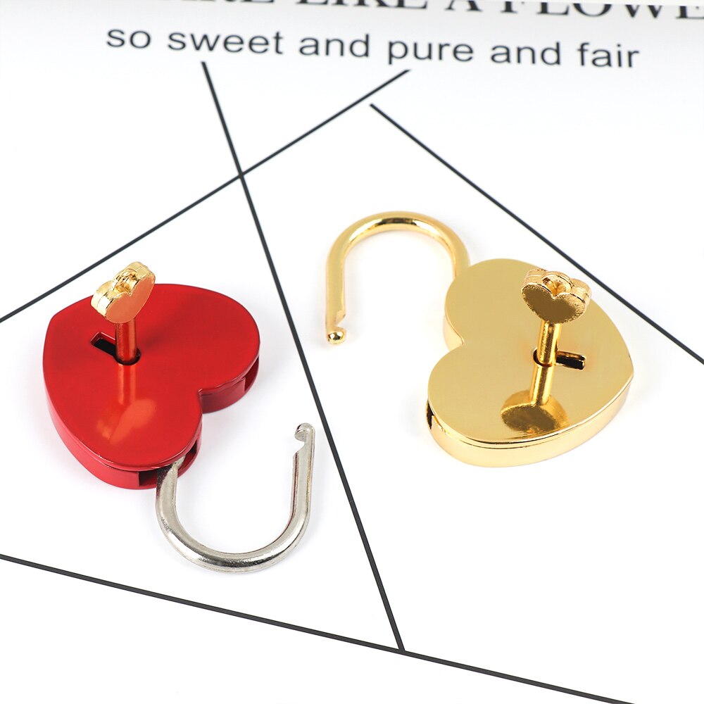 Słodki urok w kształcie serca para zakochanych zamków na prezent na rocznicę ślubu bagaż koncentryczny mini zamek w antycznym stylu