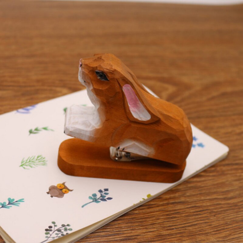 Agrafeuse pour animaux en bois papeterie créative agrafeuse pour bûches fournitures de bureau convient pour agrafeuse Standard No.10 et 12 pour papier: rabbit