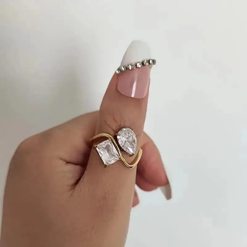 Anillos de acero inoxidable con circonita en forma de gota de agua brillante Vintage de PVD de alta gama para mujer joyería que no se decolora