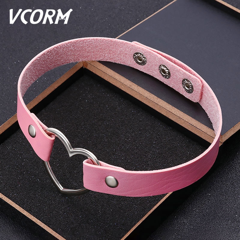 VCORM Erklärung Lange Leder Halsketten Drehmomente Choker für Frauen Engagement Charm Herz Form Typenschild Halskette Schmuck