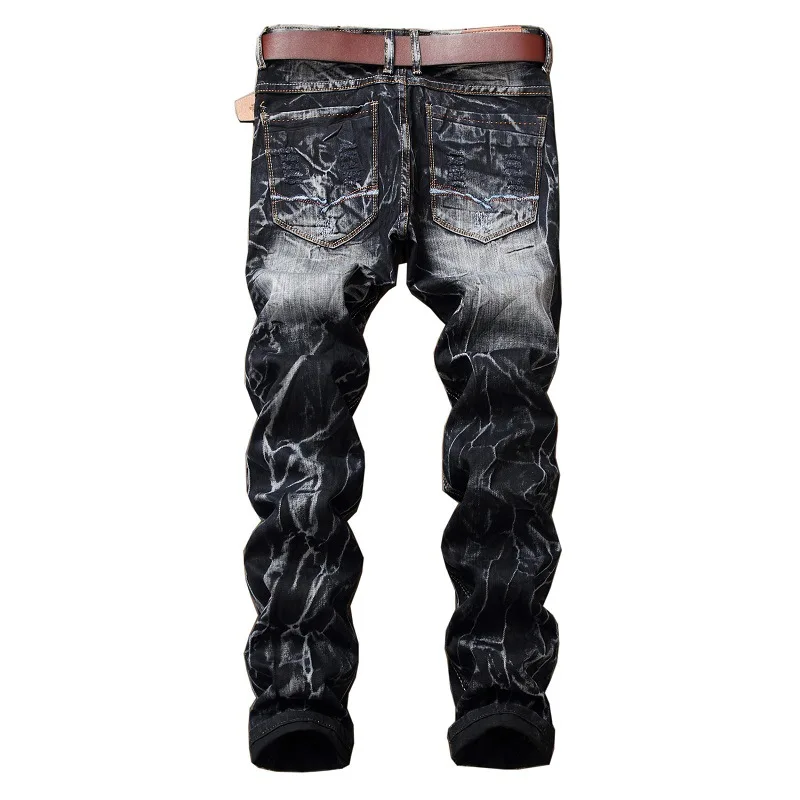 Nuevos pantalones vaqueros informales rasgados de retales, ropa de calle para hombre, pantalones vaqueros desgastados Retro para motocicleta, pantalones vaqueros rectos ajustados a la para hombre