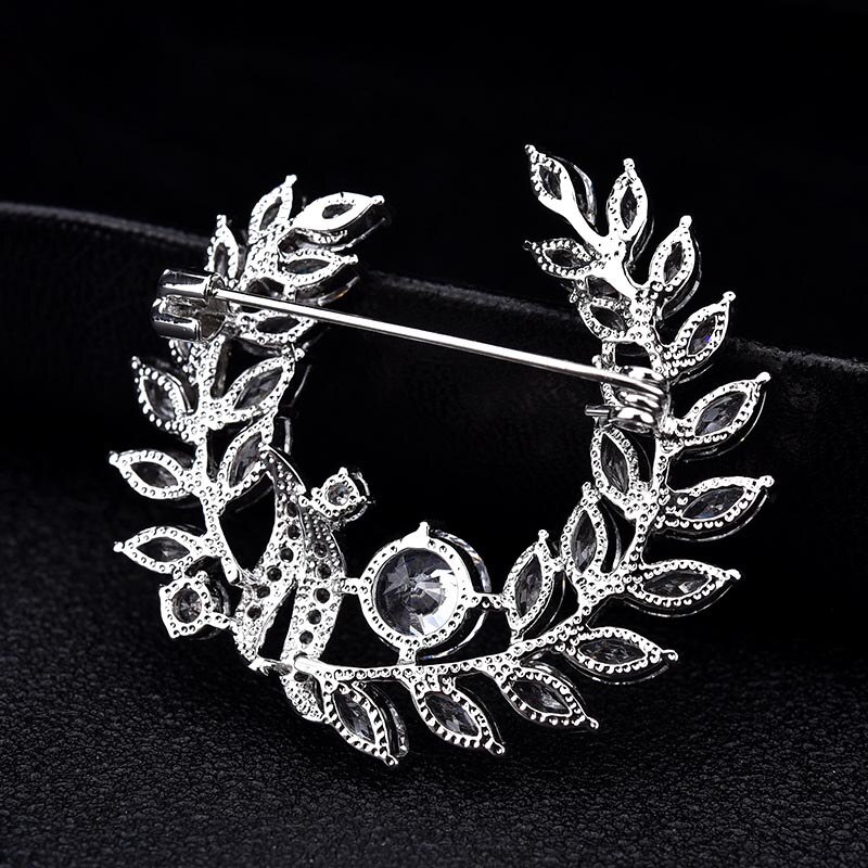 Rot Bäume Schmuck Klassische Mantel Broschen Für Frauen Mit Luxus AAA Zirkonia In Box /