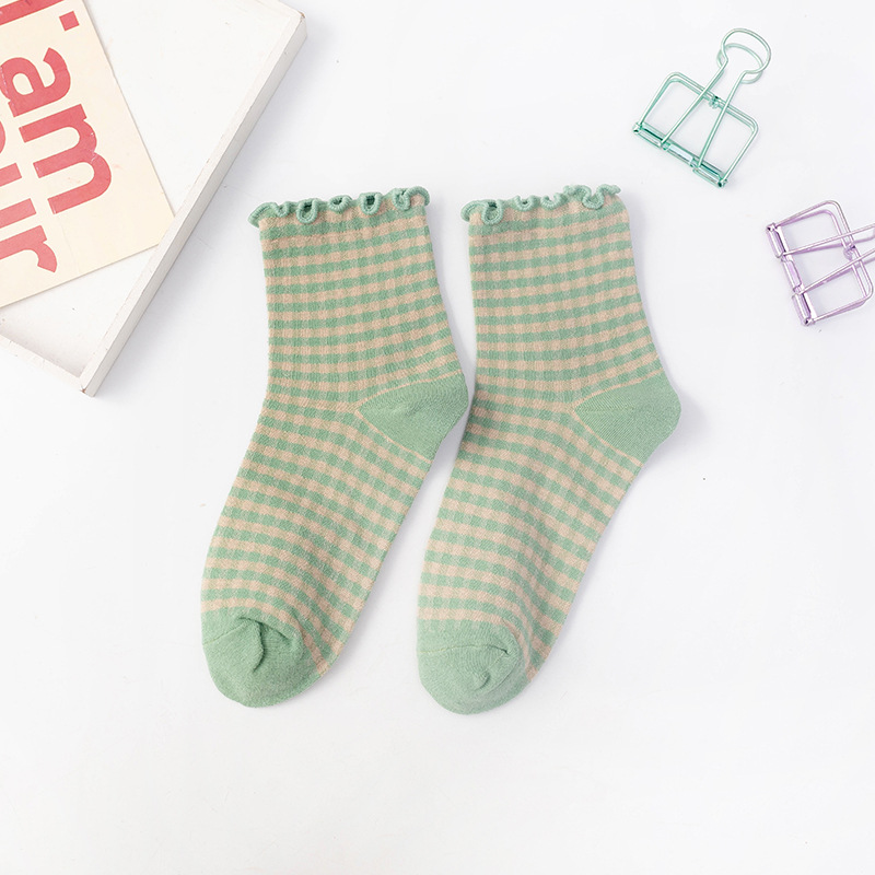 Calcetines de mujer de otoño a cuadros Retro Vintage calcetines de algodón equipo cómodo Color calcetín elástico a cuadros calcetines cortos Mujer Sox: Verde