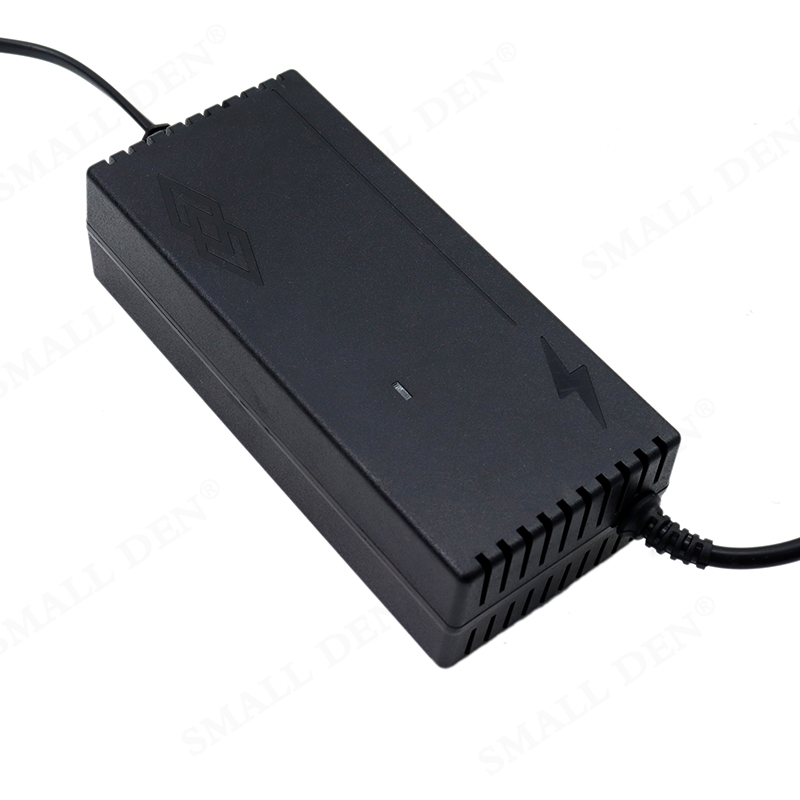 12v batterilader 14.6v 5a 10a 20a lifepo 4 lader 12v 24v hurtigladende litiumbatterilader til bil 12.8v høystrømsadapter