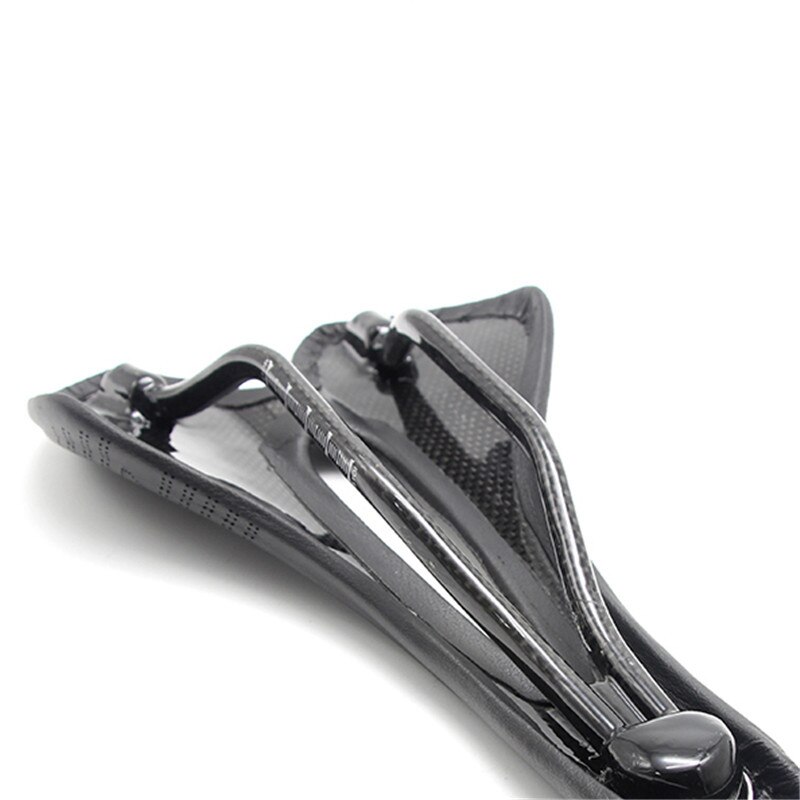 Sillín de fibra de carbono para bicicleta de carretera, asiento de cuero superligero, almohadillas de Material de carbono 3k T700