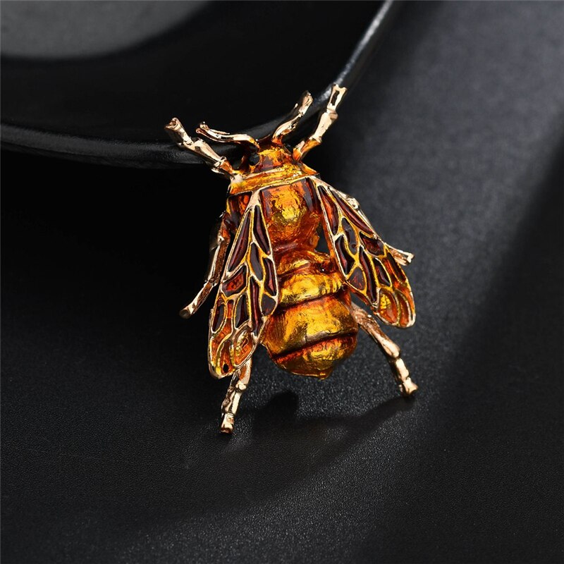Terreau Kathy Insect Bumble Bee Broche Voor Vrouwen Mannen Bee Sieraden Goud Kleur Geel Enamel Broches Rhinestone Dragonfly Sieraden