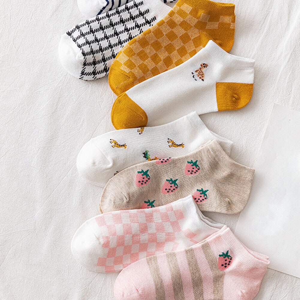 Calcetines con dibujos de frutas para mujer y niña, medias con fresas, coloridos, de encaje, para estudiantes