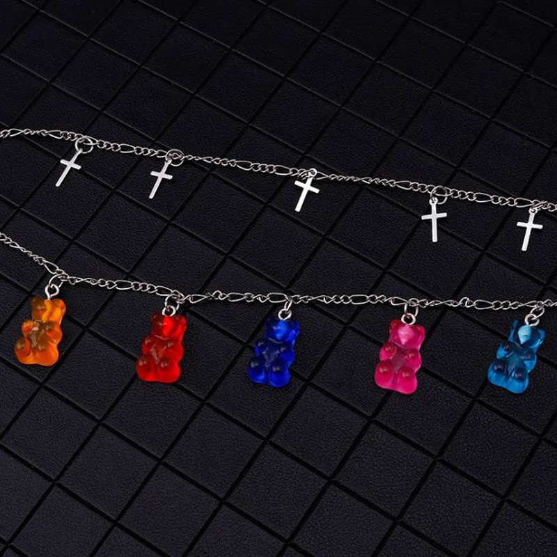 Collane a catena multistrato Color caramella croce gommosa Mini orso per le donne carino Crtoon pendenti animali gioielli Femme Bijoux Collare