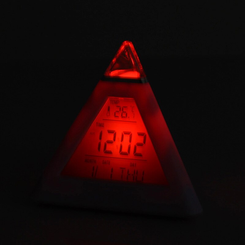 Led Digitale Klok Piramide Vorm Kleur Veranderen Temperatuur Datum Tijd Display Voor Thuis SP99