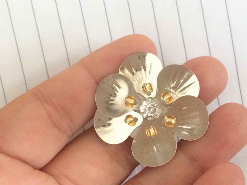 10 Teile/los Pailletten Blumen Patches Nähen Auf Perlen Applique Kleidung DIY Schuhe Taschen Zubehör