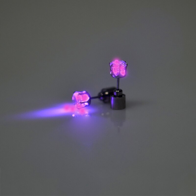 1 paar unieke jongens meisjes led licht kerst halloween feest vierkante bling oorbellen feest muziek festival oorbellen: Roze