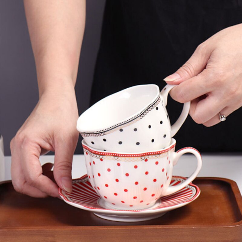 European Ceramic Coffee Cup and Saucer Set Home English Afternoon Tea Cup Office Flower Tea Cup Ceramic Tea Set Cup and Saucer