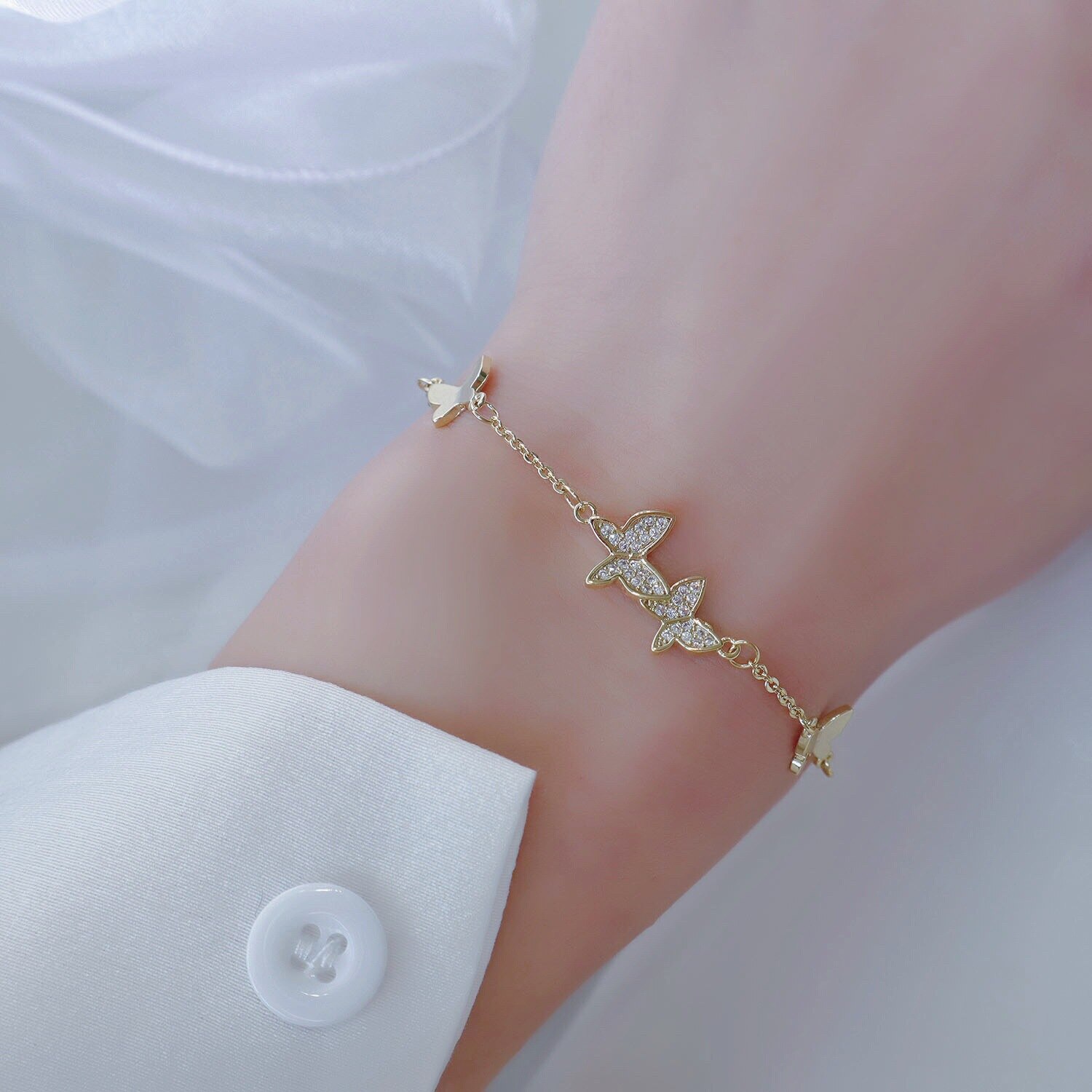 14k gold-plated fine jewelry butterfly micro-inlaid zircon bracelets for women, delicate luxury women's jewelry bracelet