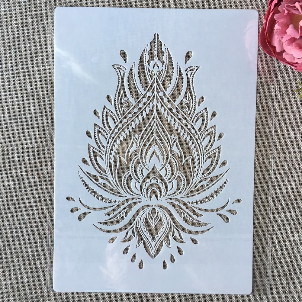 Pochoirs de superposition de totem de plumes de mandala, peinture murale bricolage, coloriage de scrapbooking, modèle décoratif d'album de gaufrage, A4, 29cm: Black