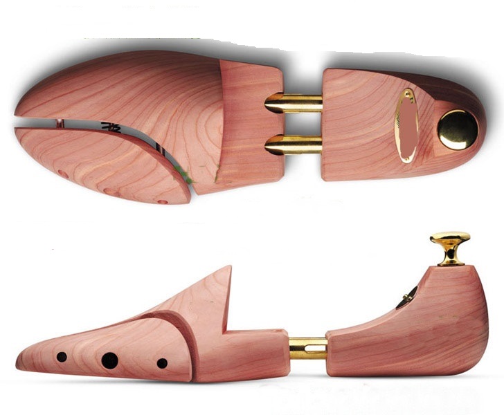 1PAIR cedar Wood solid shoe trees shaping device odor control shoes stretchers Wood Craft LW010