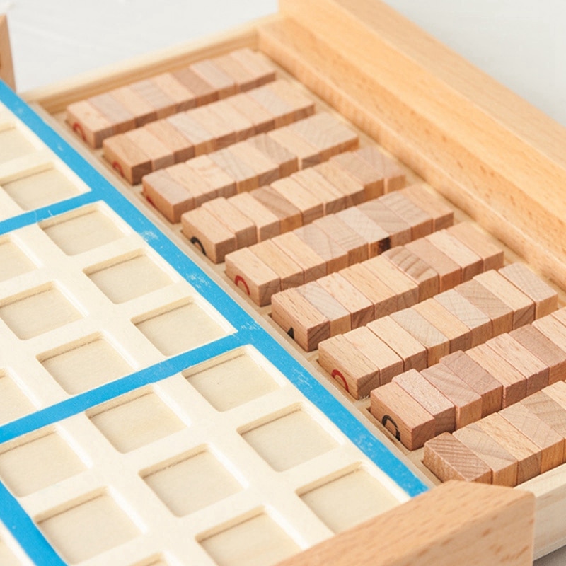 Les chiffres d'échecs de Sudoku 1 à 9 ne peuvent mettre qu'une fois dans n'importe quelle ligne de rangée et vérifier les jouets éducatifs en bois de fantaisie intelligents de jeux heureux