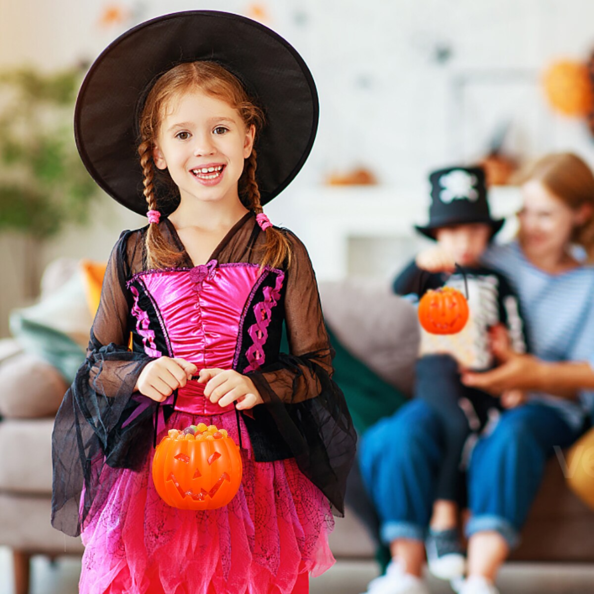 Amosfun 4pcs Pumpkin Candy Buckets Trick Or Treat Candy Pots Make Laugh &amp; Light Buckets Party Favors Holder