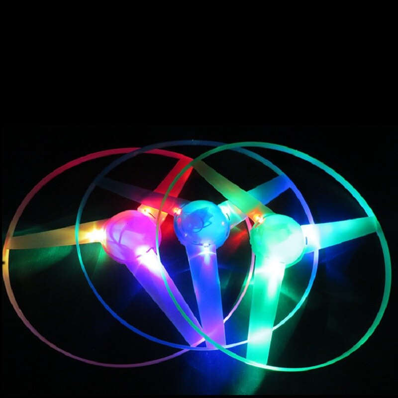 1PC Funny Spinning Flyer Luminous Flying UFO LED Light Handle Flash Flying Toys for Kids Outdoor Game Color Random For Kid