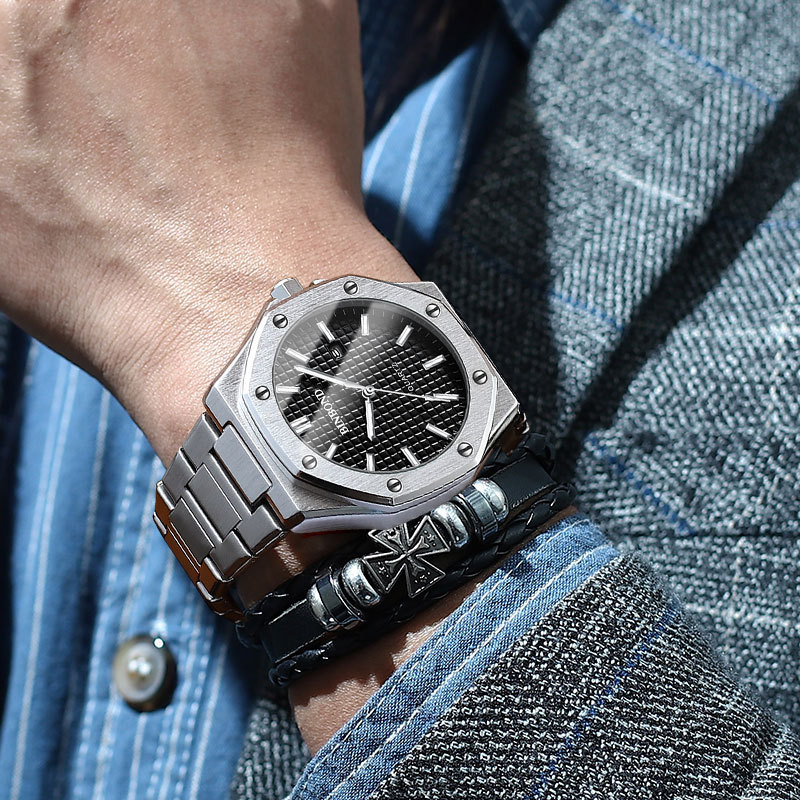 Herrklocka affärsmässig exklusiv åttkantig med skruvar vattentät herrklocka kvartsur